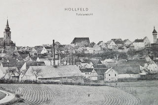 Georg Grasser GmbH - Panorama von Hollfeld mit der Dampfziegelei (1920)
